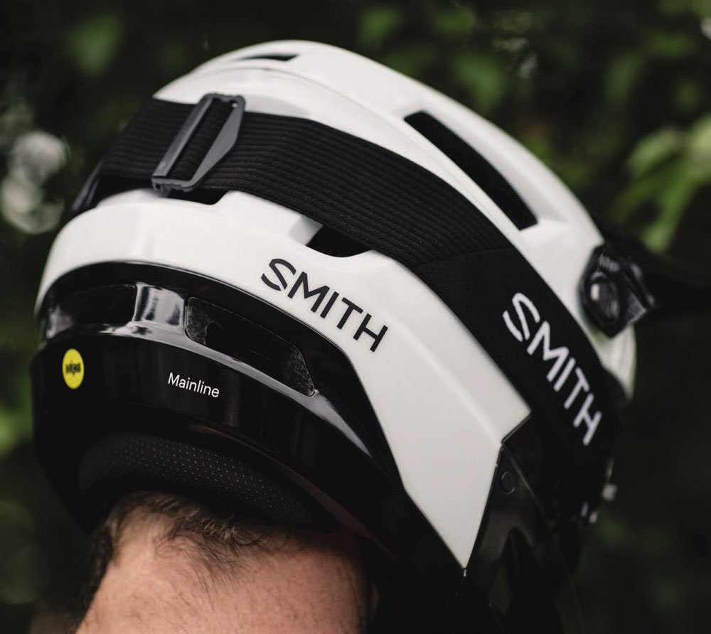 Review Smith Mainline FullFace Helmet NZ Mountain Biker Magazine